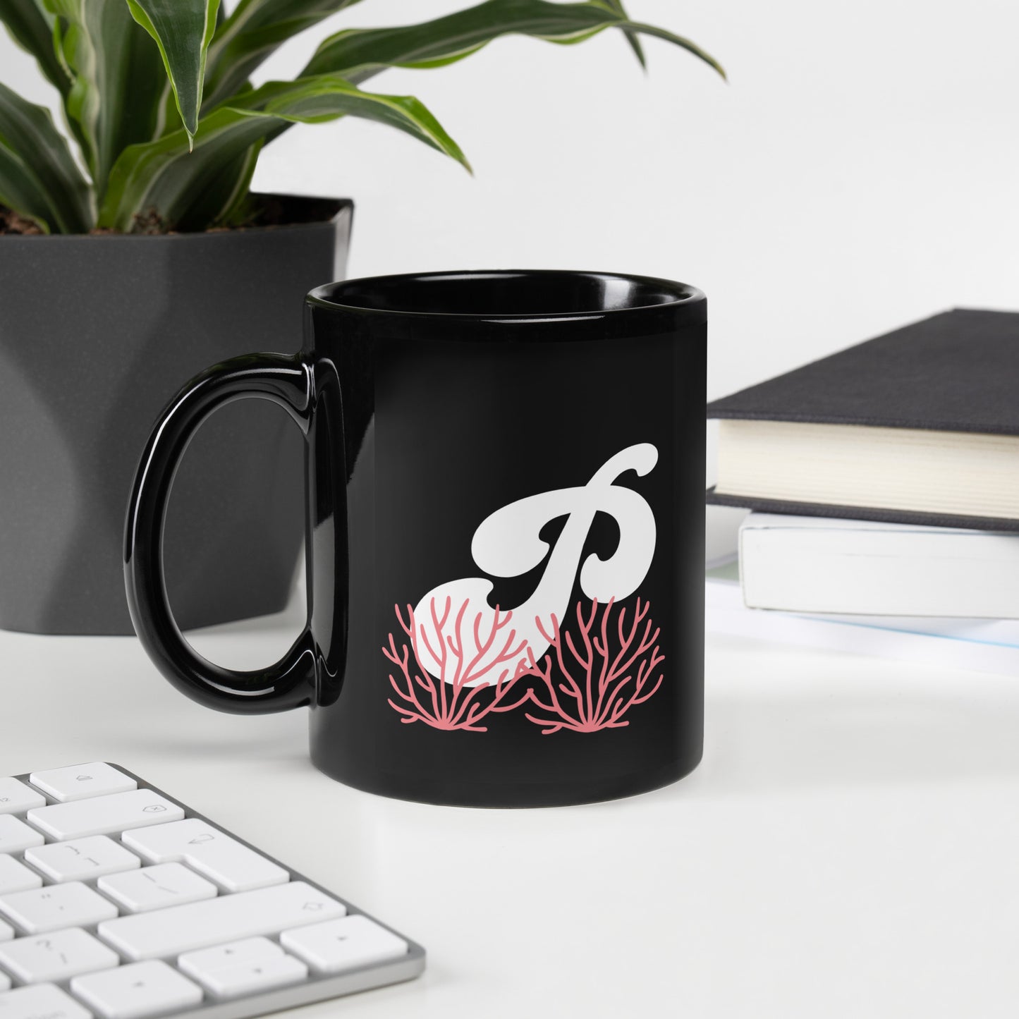 FL Alphabet Inspired P - Black Glossy Mug
